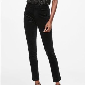 Banana Republic Modern Sloan Skinny Velvet Pant